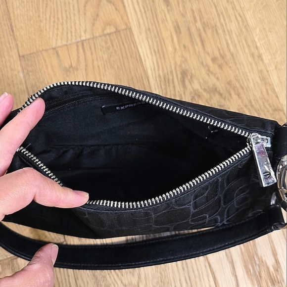 Vintage Y2k Express Black Mini Shoulder Bag With Silver Hardware And E Logo - Picture 11 of 13